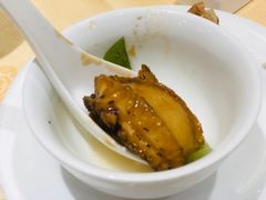 -雍景湾大酒楼(怡翠花园店)