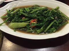 -Dang restaurant (patong phuket)