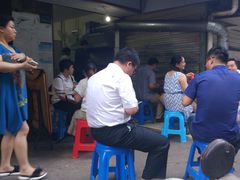 -酒宝荡烧烤(长航局江大路住宅小区店)