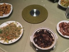 -八府香鸭·啫啫煲(华山路店)