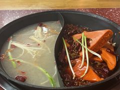 -赵美丽·重庆社区火锅·直营店(火车东站·中豪国际店)