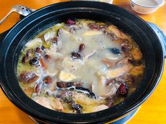 -云朵小院·石锅鱼·野生菌餐厅(蒗放店)