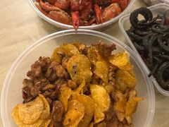 -丹水桥地锅鱼·翘嘴鲌·地方特色全鱼宴(丹江口大坝店)