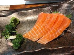 三文鱼刺身-热血兄弟·炭火烤肉(融侨中心店)