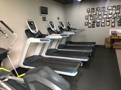 -AK健身普拉提拉伸私教馆(中八店)