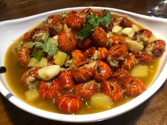 -东家小院金汤酸菜鱼(南阳路店)