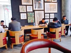 大堂-星巴克臻选(济南恒隆店)