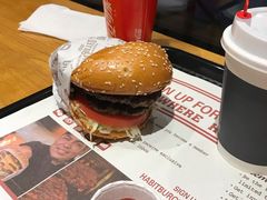 -The Habit Burger Grill 哈比特汉堡(爱琴海店)