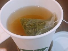 -星巴克(上海虹桥新天地二店)