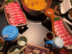 现熬野生菌汤锅-季季山·云南野生菌火锅(上海首店)