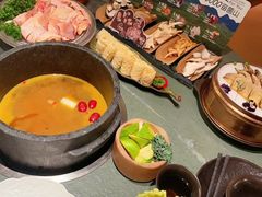 -芸山季·云南山珍菌火锅(人民广场来福士店)