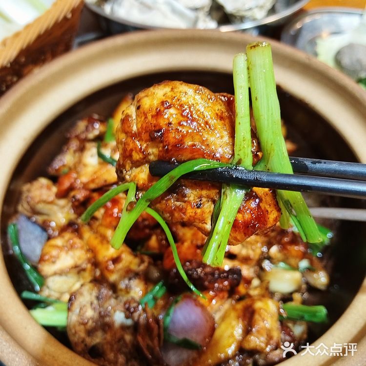 🔥这家啫啫鸡煲·一上桌就直流口水🤤!香~