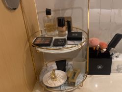 -香港倾城国际·美容美体中心