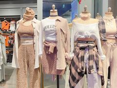 -Hollister(天环广场店)