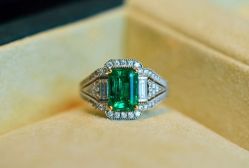 -夸克珠宝设计工作室