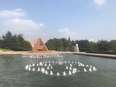 -上海市龙华烈士陵园