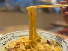 -陇上秦轩西安biangbiang面(朝龙汇店)
