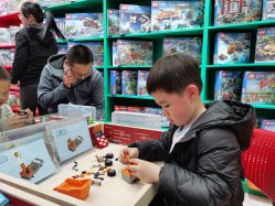 -Block Park 租乐高(天虹店)