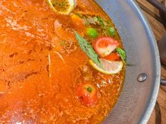 老凯俚酸汤鱼-野山舂·贵州现舂酸汤火锅(鸿通城店)