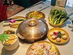 -三个椰子·现砍椰子鸡(金源CBD店)