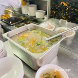 晒一下我们单位食堂的工作餐