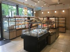 面包甜点陈列柜-85度C(生甜甜圈研究工坊·上海局门店)