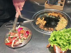 -马路牙子烧烤音乐酒馆(望京店)