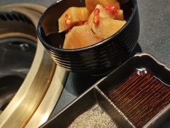 -铭牛烧肉·和牛海鲜自助(高新月牙湖店)