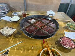 -正南齊北重庆老火锅(光华村直营店)