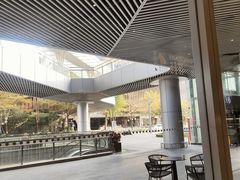 -星巴克(深圳前海香缤大厦分店)