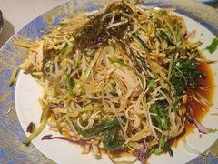 -老码头黑皮肘子锅包肉(赣水路店)
