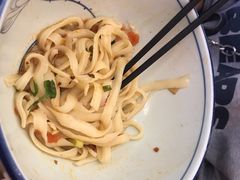 吉祥牛三宝面-顺溜·手工刀削面·黑金店(铜锣湾店)