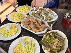 -岛中岛·海鲜大排档·万宁老字号(东澳店)