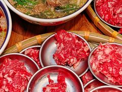 -云阿蛮云南生烫牛肉米线(奉贤路店)