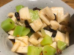 炝拌藕丁莴笋-潮粥荟·潮汕砂锅粥(朝阳大悦城店)