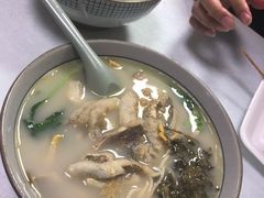 -明呈黄鱼面馆(斜土路店)