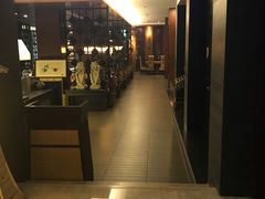 -杭州西湖艺联君亭酒店(黄龙体育中心地铁口店)