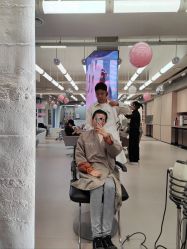 -Z.X HAIR SALON张新美业