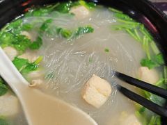 -冯鑫记南京鸭血粉丝汤(南京南站店)