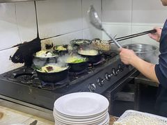 -小街曹师傅砂锅麻辣烫(亚泰大街店)