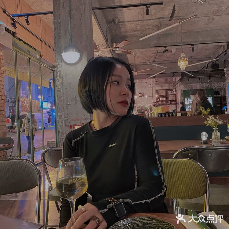 谁能拒绝上海这碗黑松露鹅肝和牛饭!值得n刷