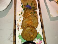 西湖煎酿藕饼-韵秋荷(宝山龙湖天街店)