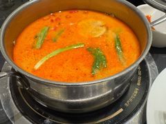 -红鼎豆捞·非遗鲍皇汤火锅(宝丰路店)