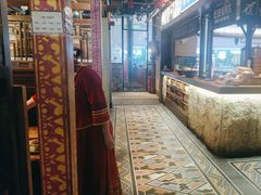 -吃饭皇帝大(长宁龙之梦店)