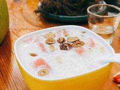 -老何家后安粉·糟粕醋海鲜火锅(三亚湾椰梦长廊店)