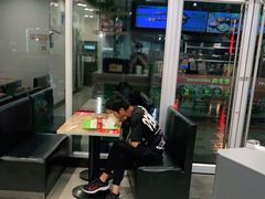 -老乡鸡(南京龙池地铁站蓝郡店)