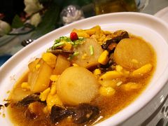 姬松茸板栗煲地参-天蓮珍素館
