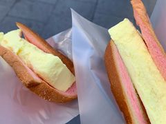 -詹爷爷乌节路街头冰淇淋