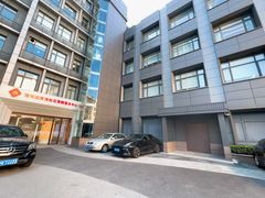 -漕河泾街道图书馆(漕河泾社区文化活动中心店)