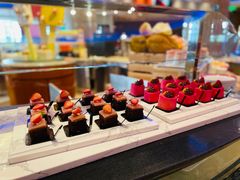-咖啡苑自助餐厅·中国大饭店